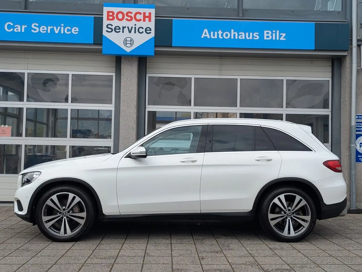 Mercedes-Benz GLC 220 d 4Matic*AHK*Kamera*20Zoll* Blanc - 2
