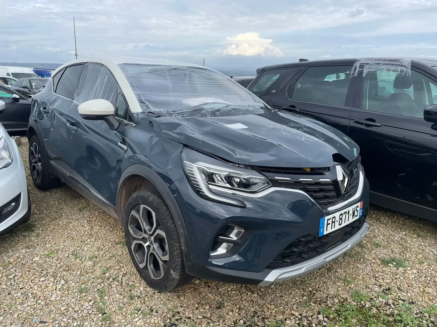 Renault Captur 1.3i TCe 130 Intens / FR871 Bleu - 1