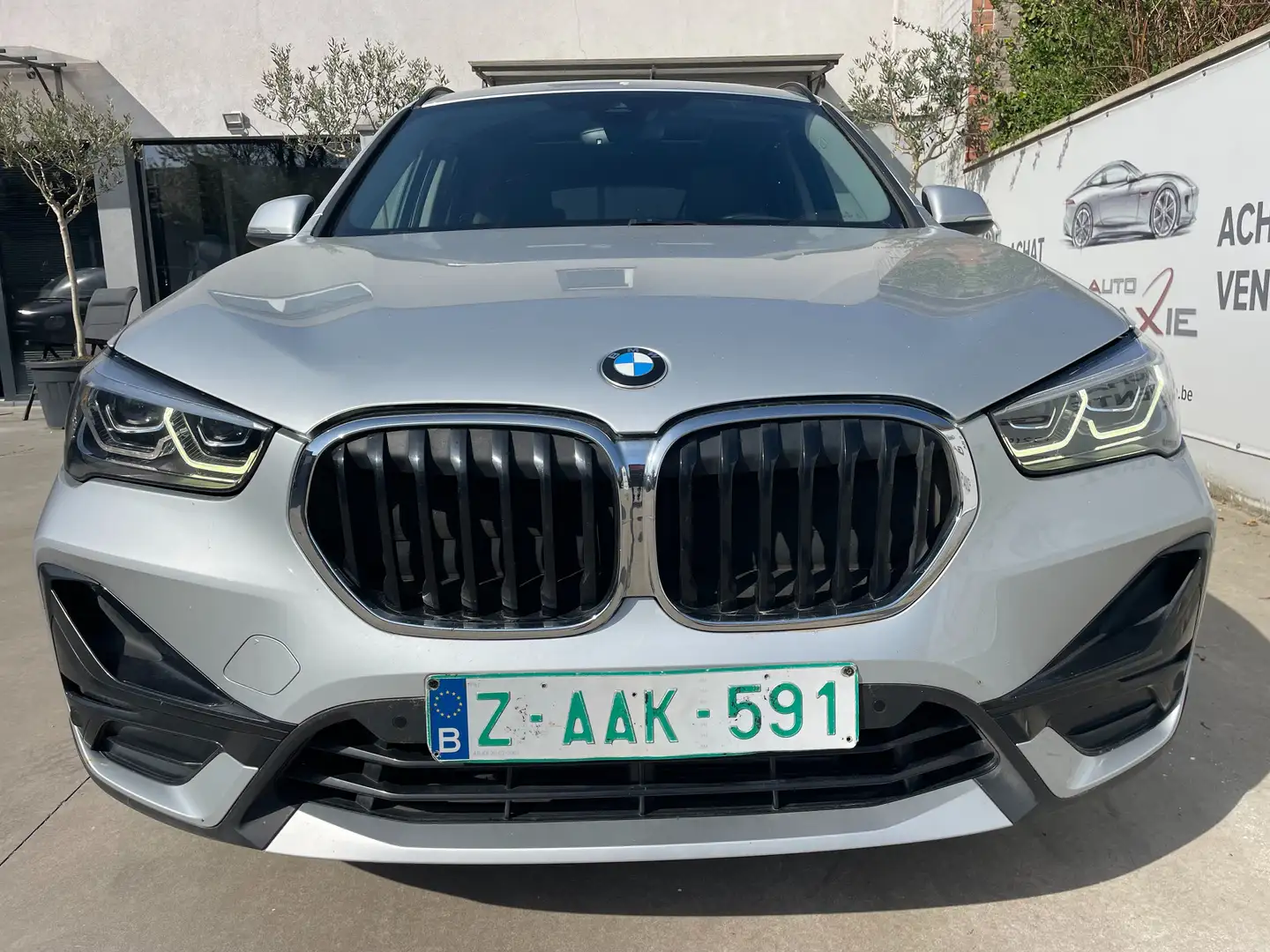BMW X1 1.5iA sDrive18 OPF (EU6AP) Sport Toit Pano Gps !!! Grijs - 2