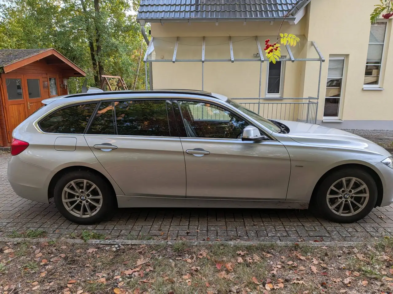 BMW 320