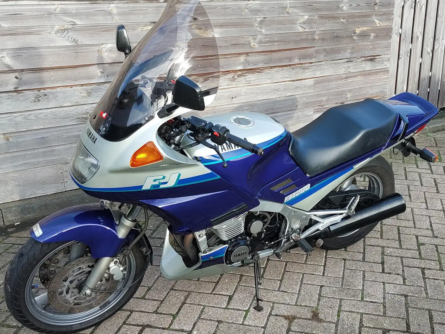 Yamaha FJ 1200 Blauw - 2