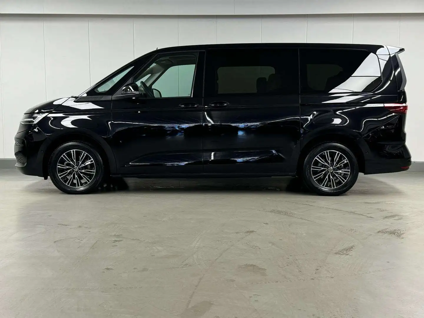 Volkswagen T7 Multivan 2.0 TDI 150 CV 7 PLACES FULL OPTIONS TOIT PANO GPS Noir - 2