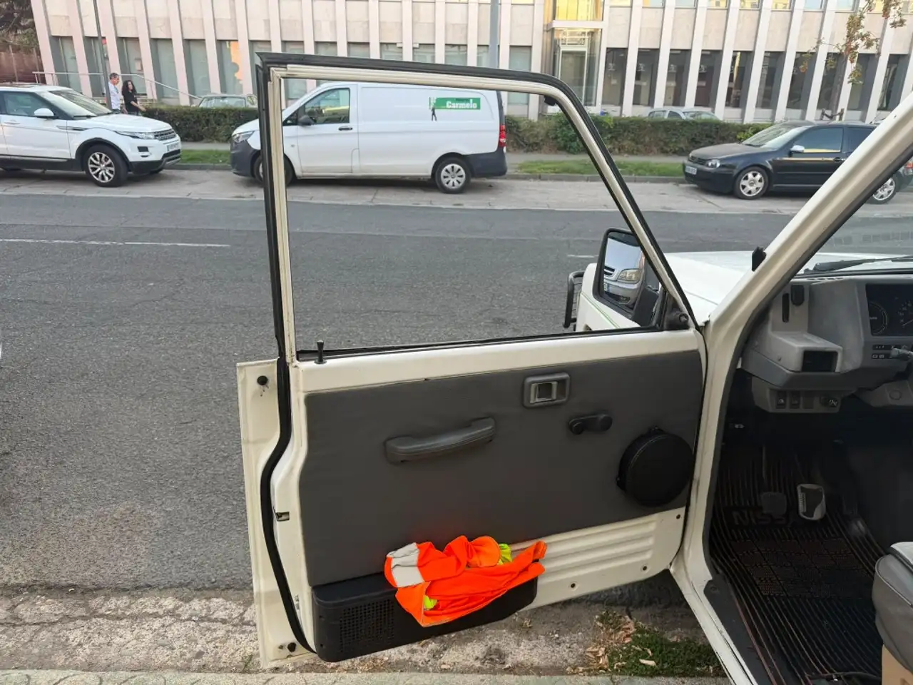 Nissan Patrol Corto TA 6 cil. 7pl., foto 9