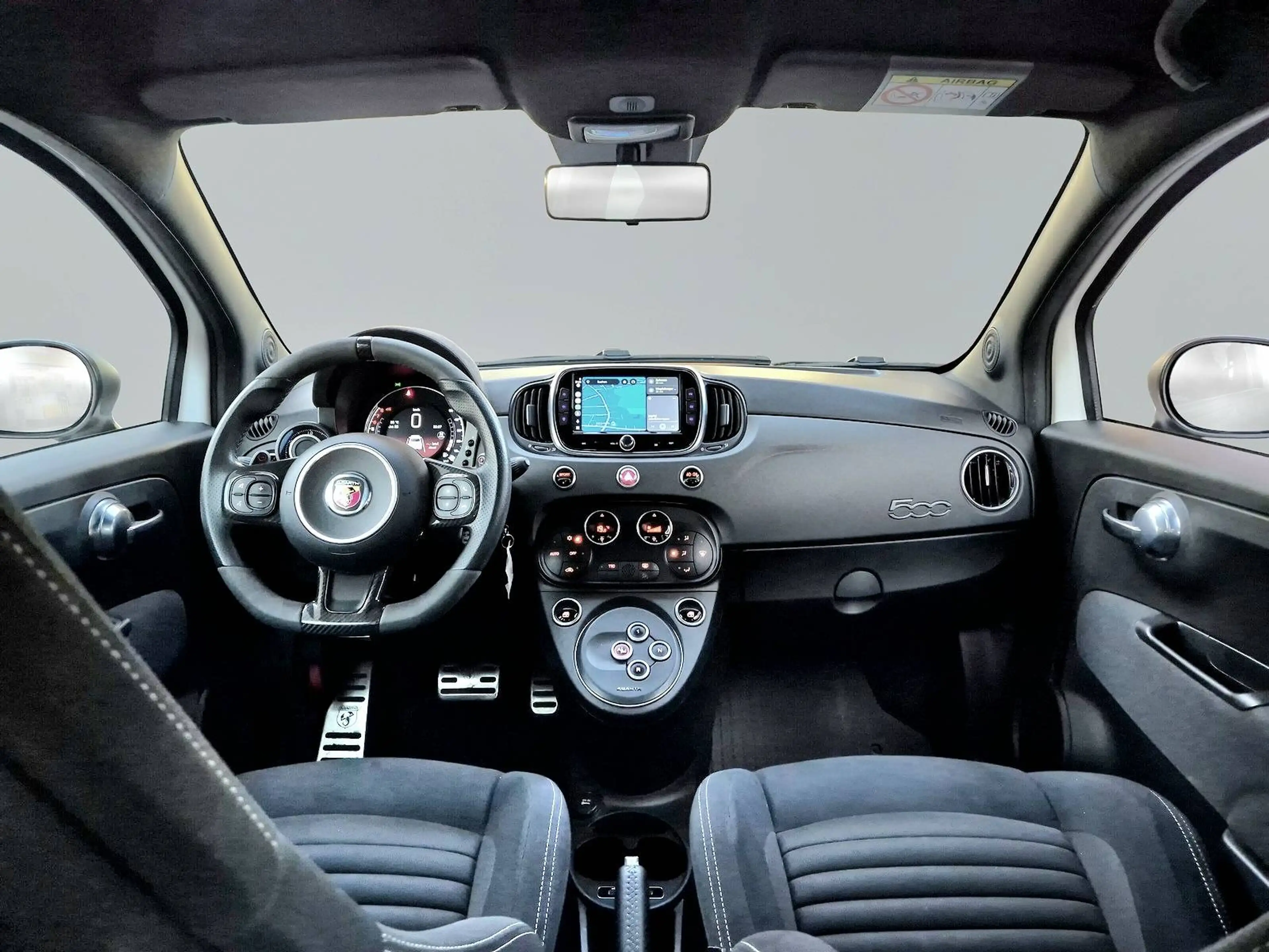 Abarth 500 595 Competizione — photo 11