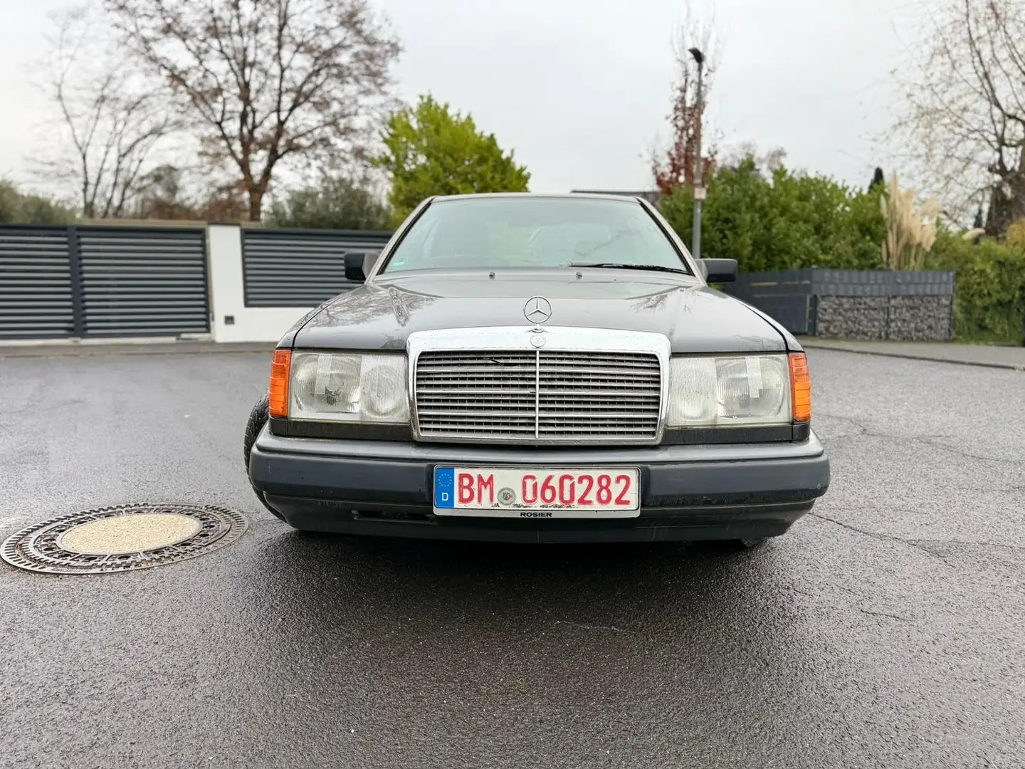 Mercedes-Benz CE 300 CE300*3.Hand*Scheunenfund*Fahrbereit Schwarz - 2