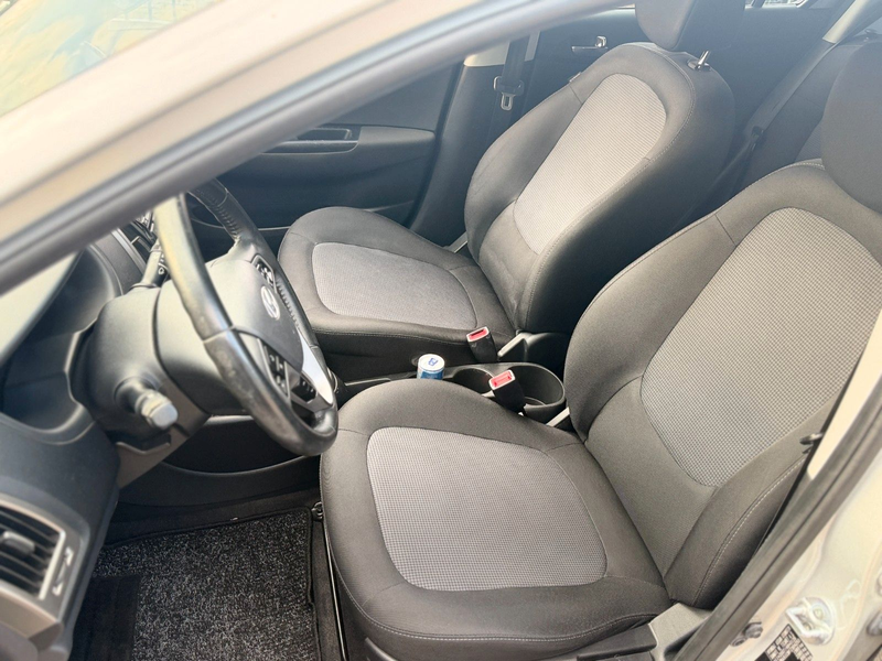 Hyundai i20 Style Automatik 8 Fachbereift — photo 15