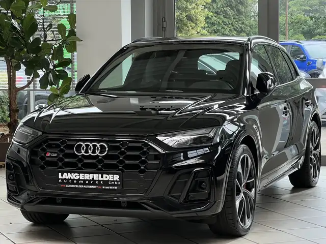 Audi SQ5 view 8