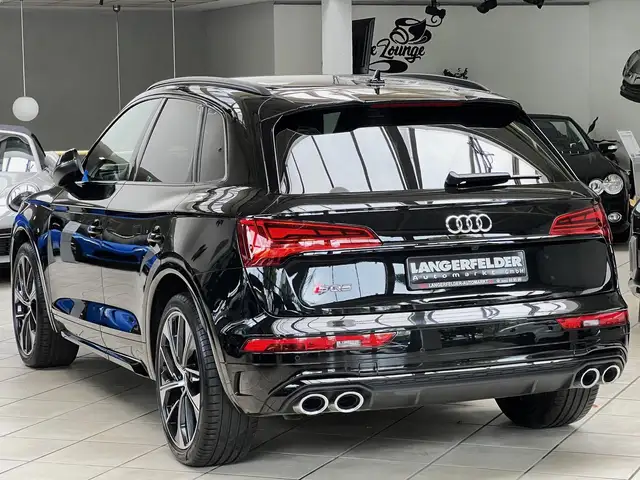 Audi SQ5 view 6