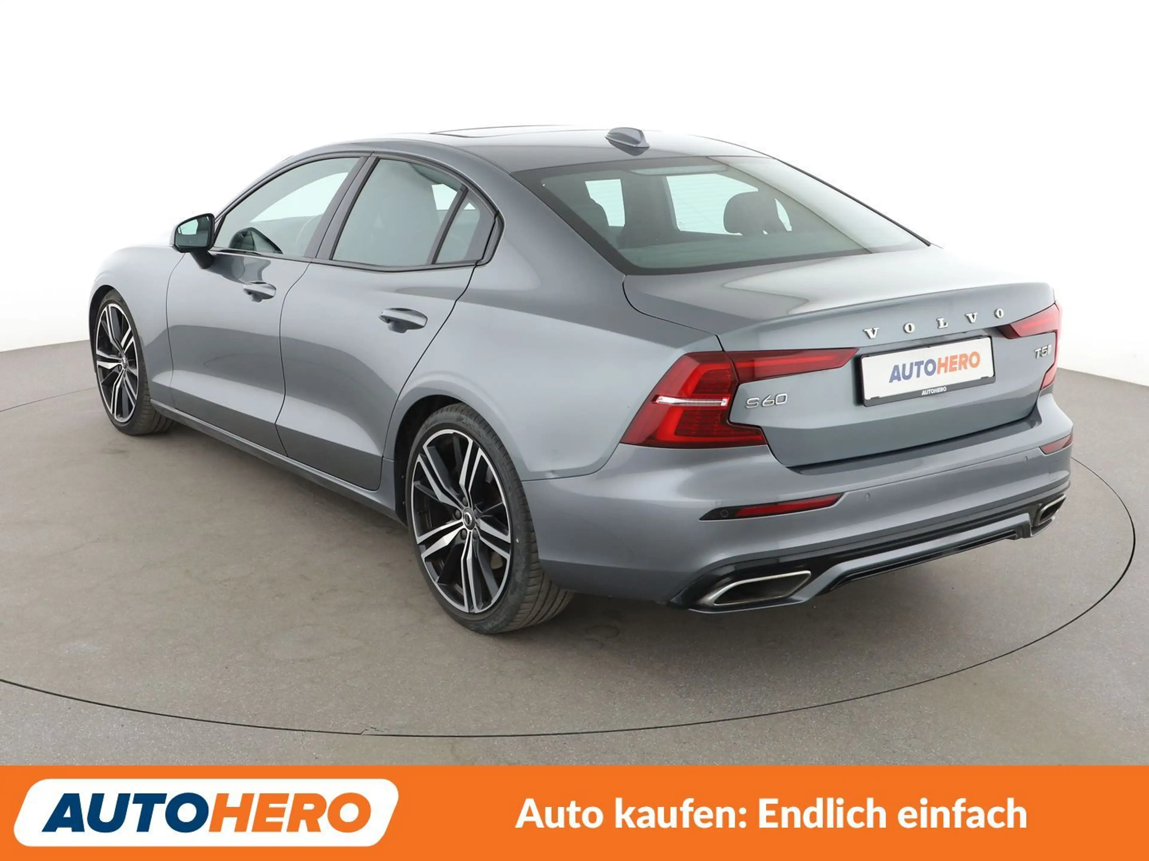 Volvo S60 2.0 T5 R-Design Aut.*NAVI*CAM*PDC*SHZ* — photo 4