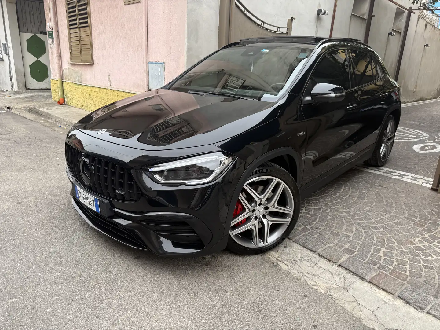 Mercedes-Benz GLA 35 AMG Race Edition 4matic auto - 1