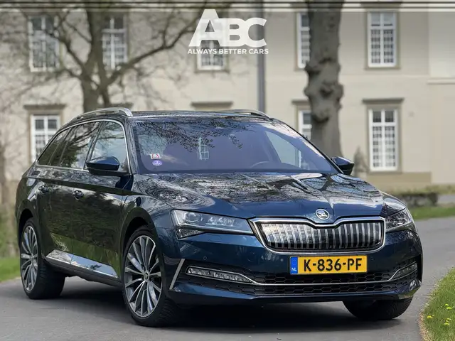 Skoda Superb Combi 1.4 TSI iV LAURIN & KLEMENT