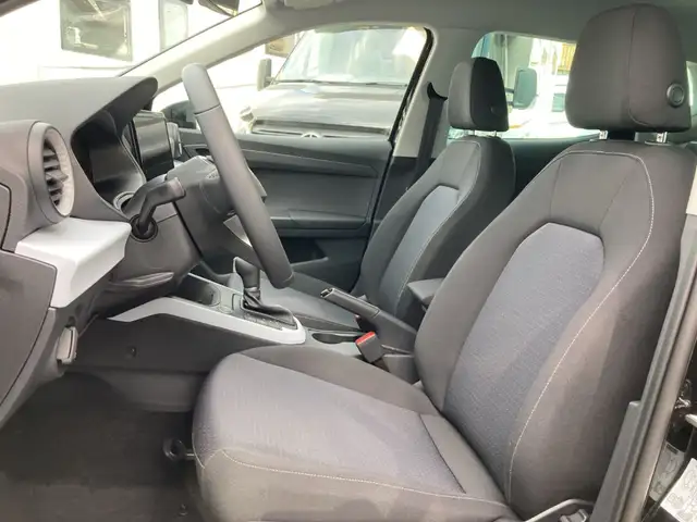 SEAT Arona view 9