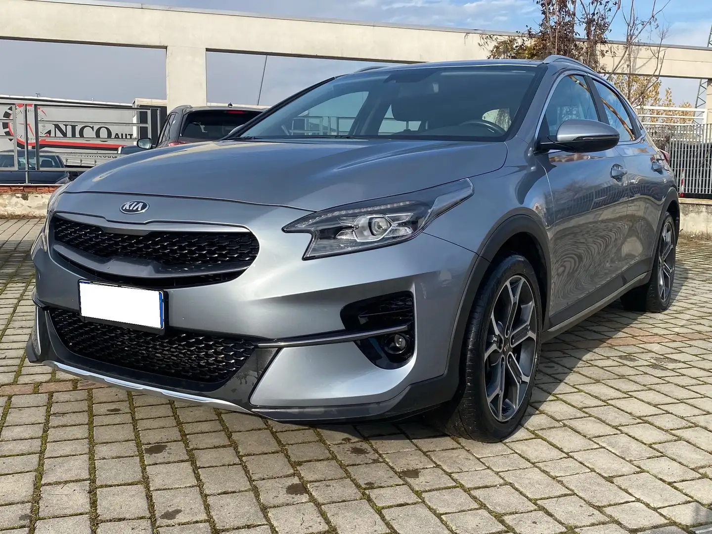 Kia XCeed XCeed 2019 1.0 t-gdi Style Gpl 111cv Argento - 2
