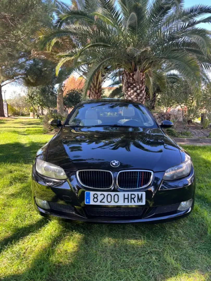 BMW 320 320dA Nero - 2