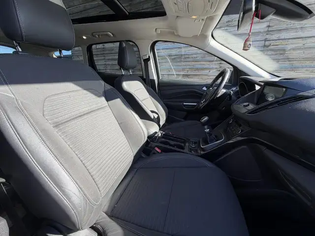 Ford Kuga view 18