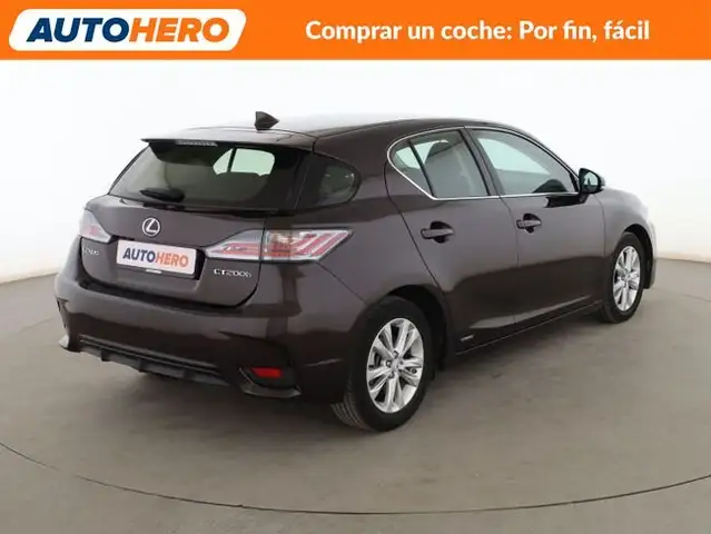 Lexus CT view 6