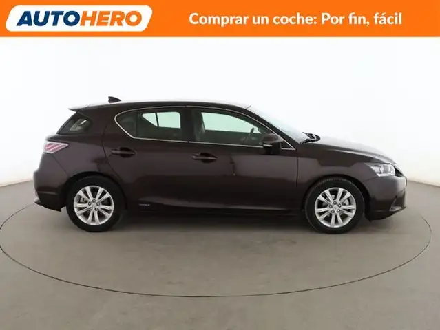 Lexus CT view 7