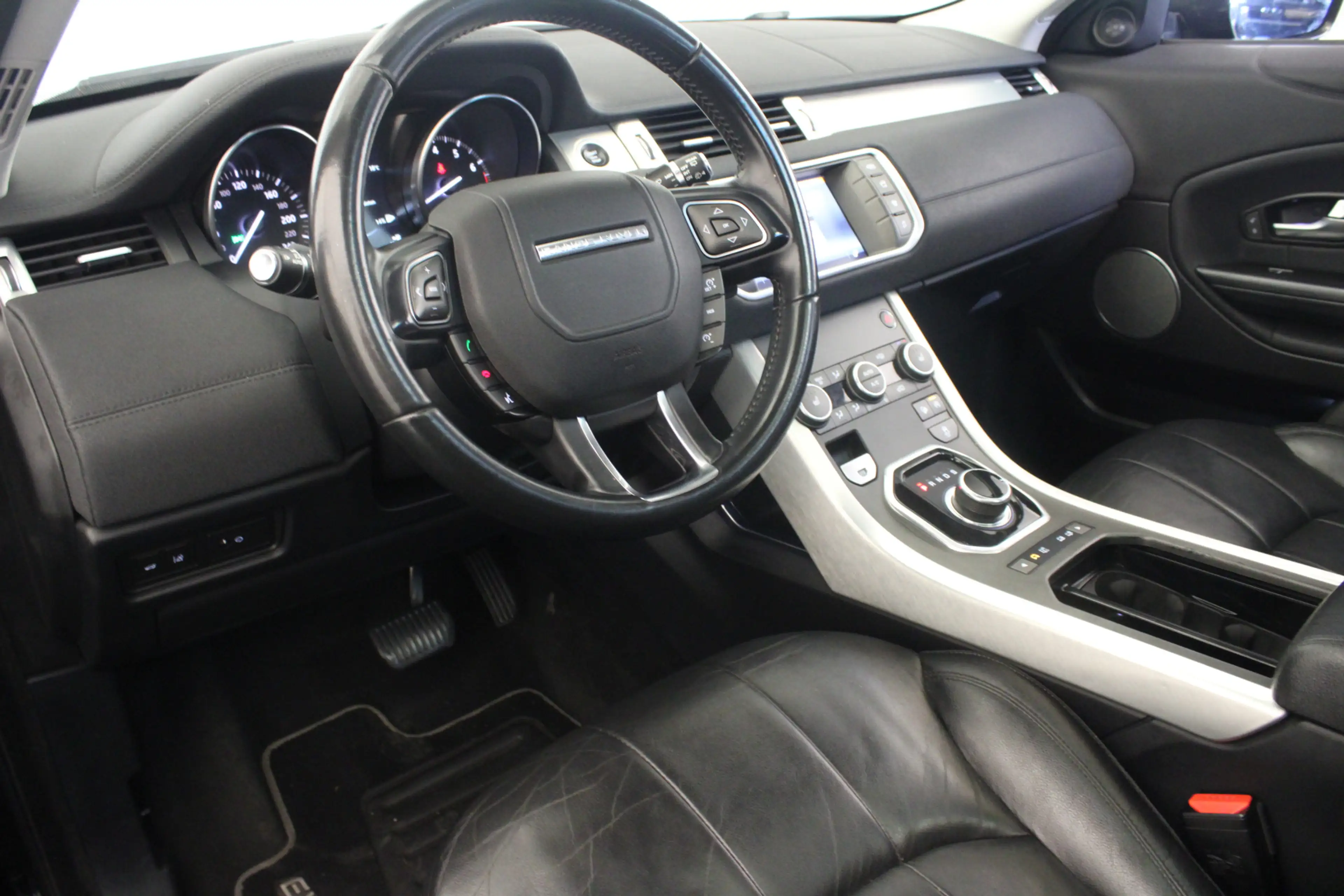 Land Rover Range Rover Evoque 2.0 Si4 HSE Dynamic |Pano| — photo 14