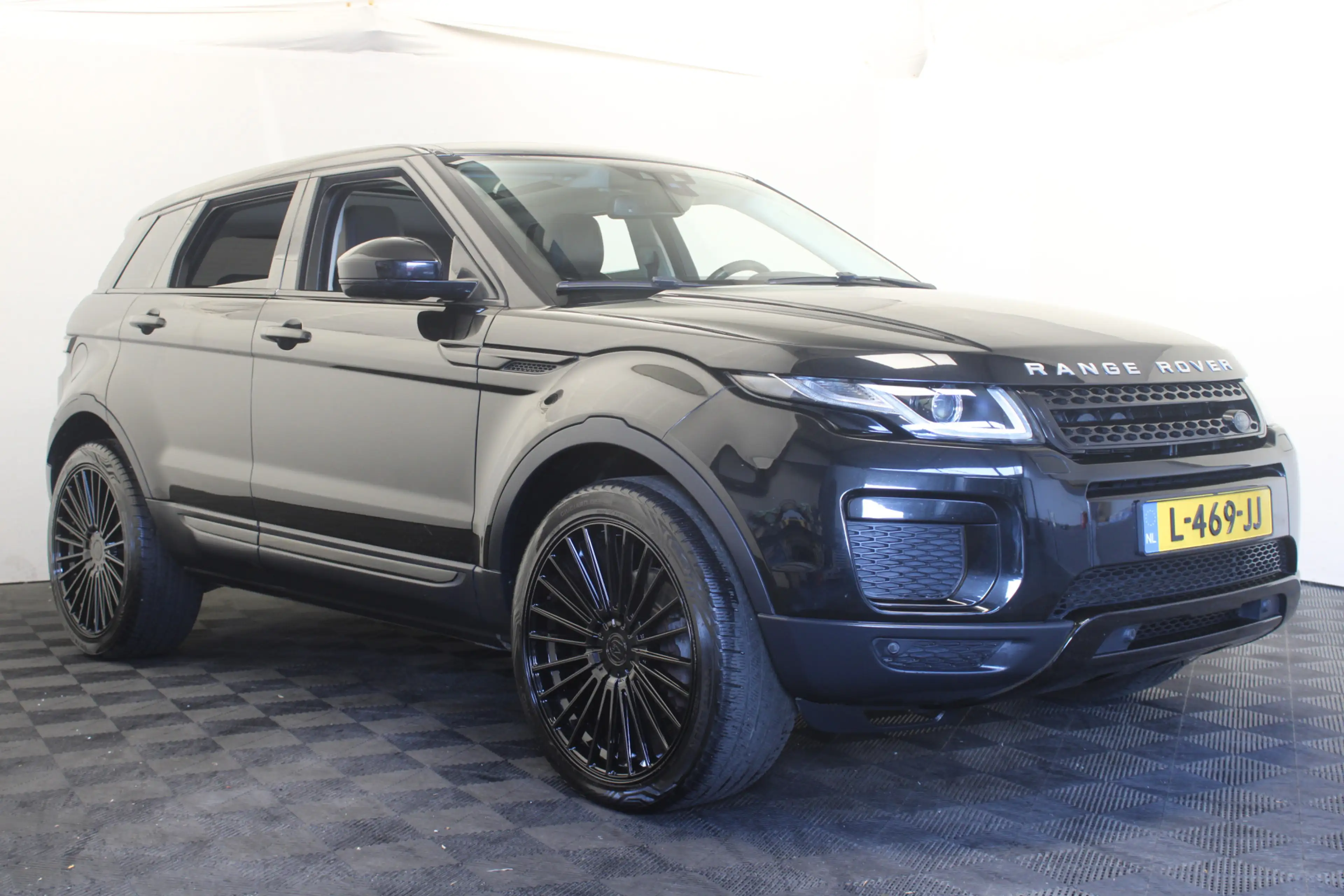 Land Rover Range Rover Evoque 2.0 Si4 HSE Dynamic |Pano| — photo 5