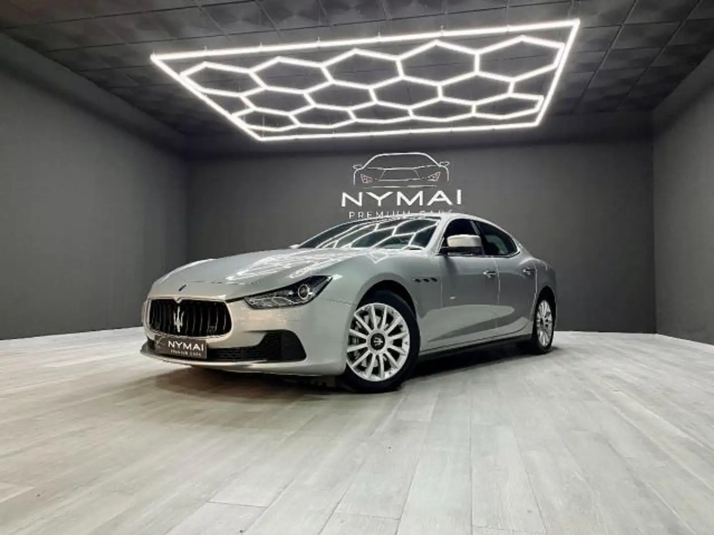 Maserati Ghibli 3.0 Diesel 275 CV Gris - 2