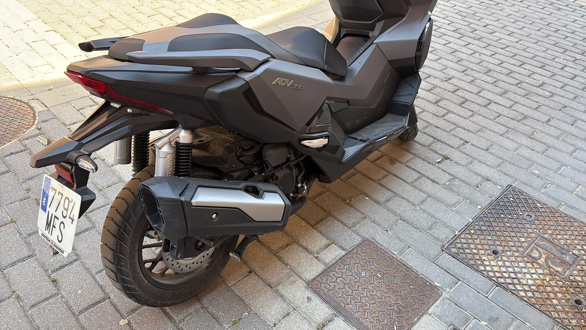 Honda ADV 350 - 2
