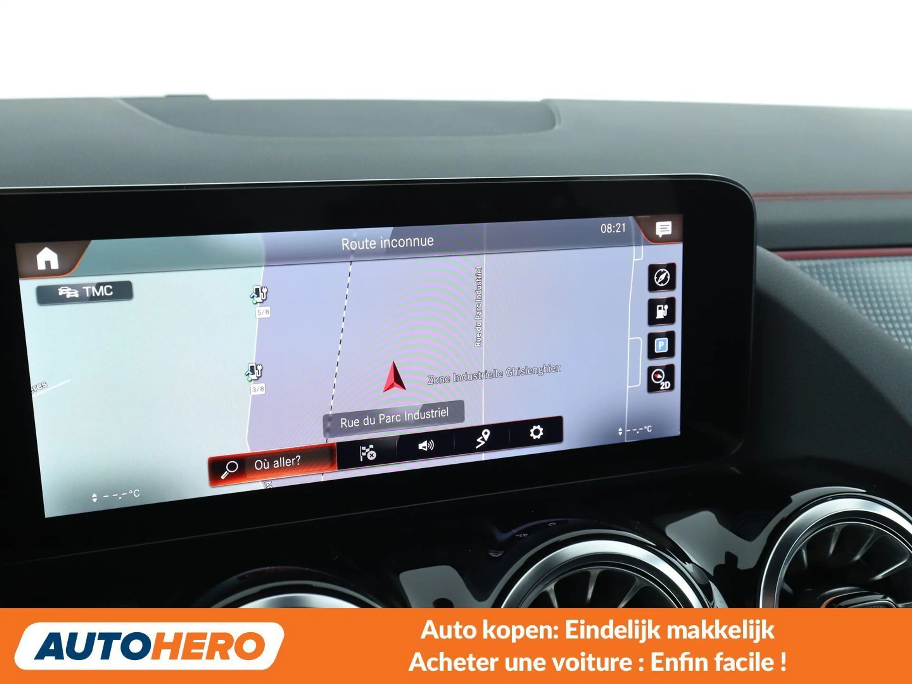 Mercedes-Benz EQA 250 250 AMG Line — photo 8