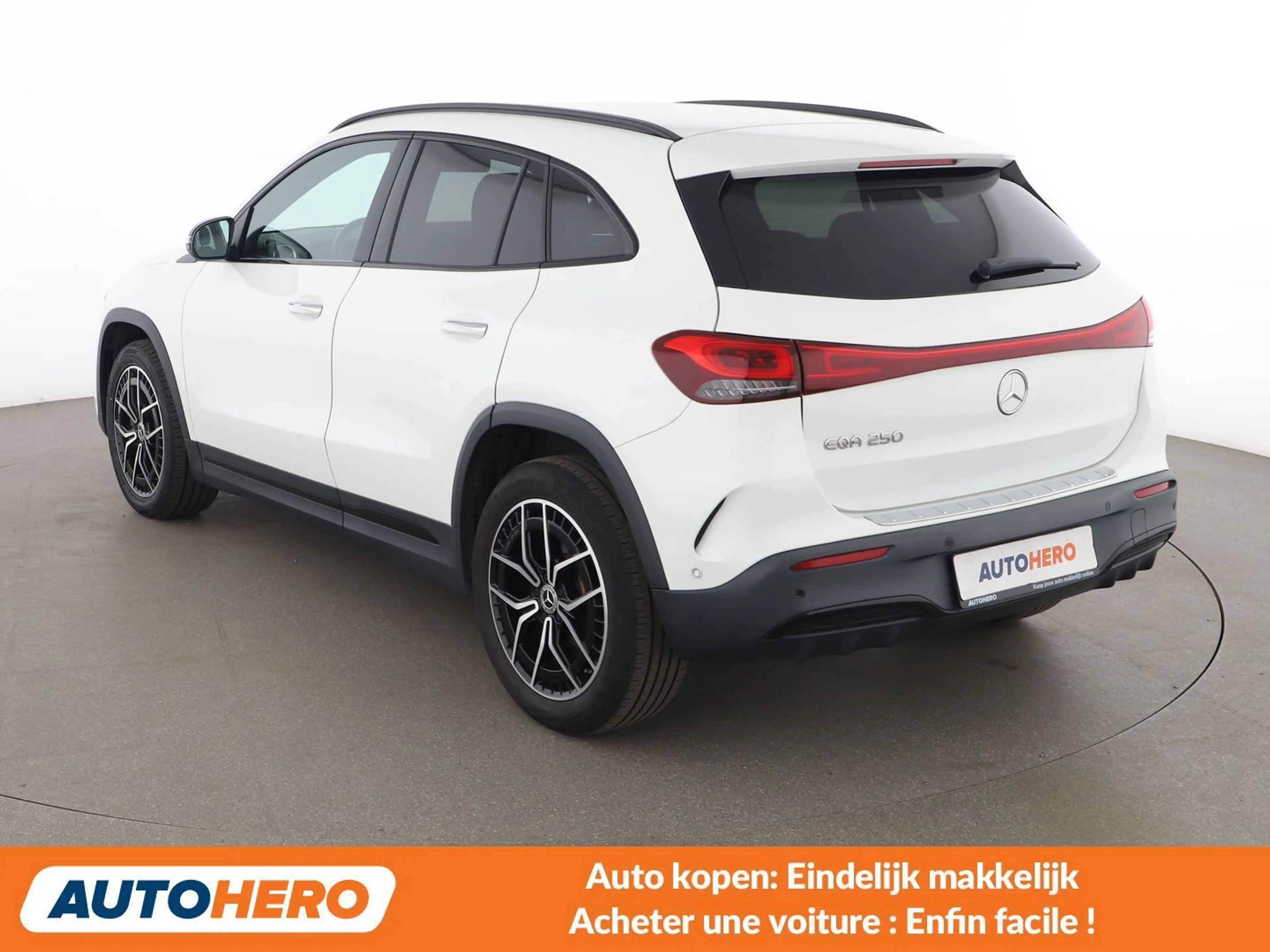 Mercedes-Benz EQA 250 250 AMG Line — photo 4