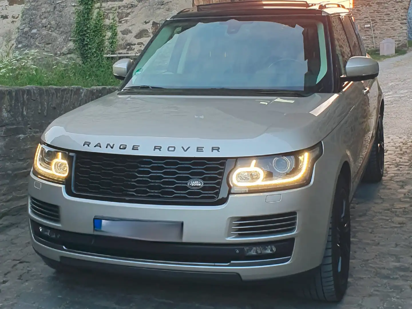 Land Rover Range Rover Range Rover SDV8 Vogue L405 Beige - 1