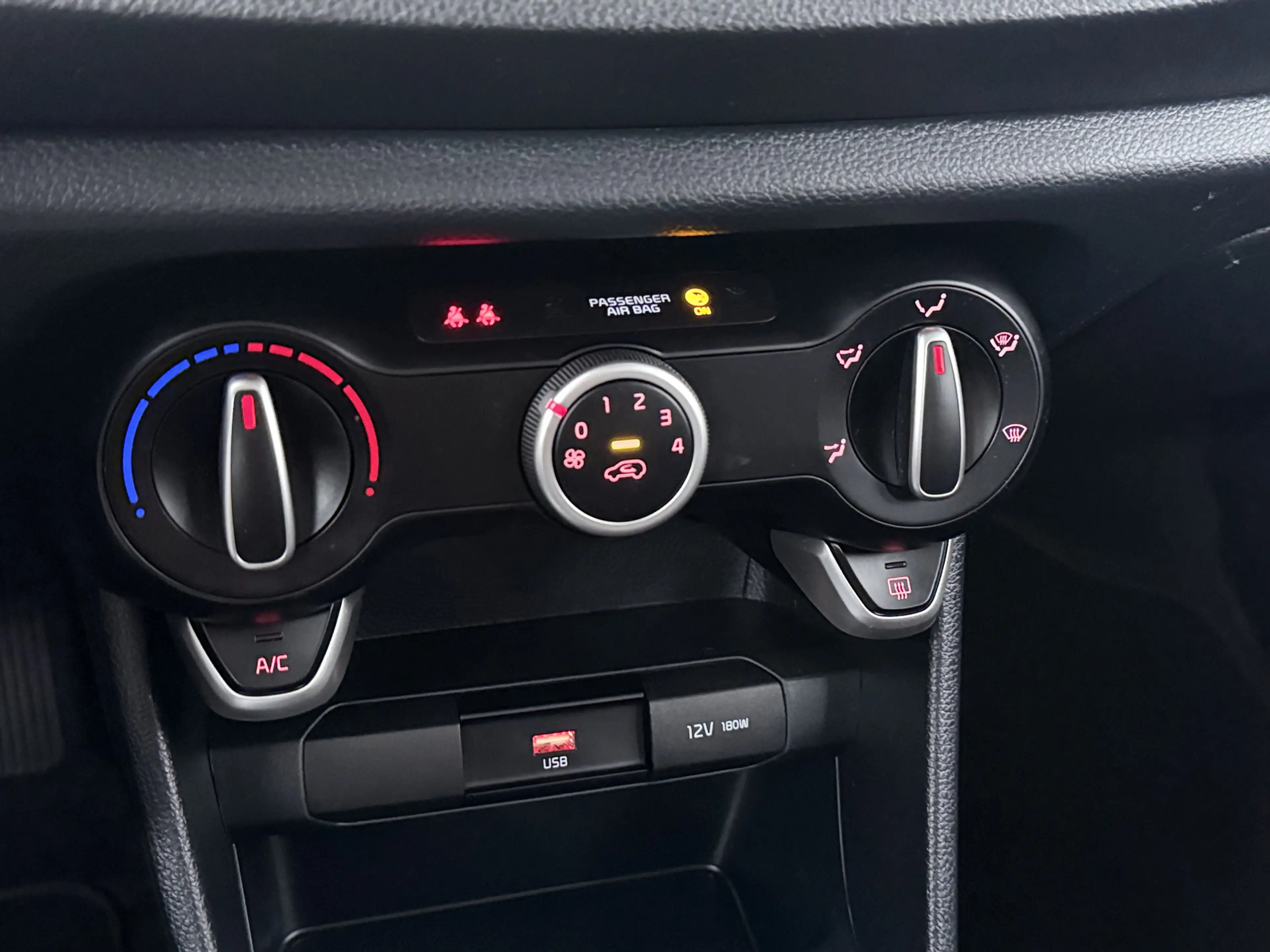Kia Picanto 1.0 DPi ComfortLine — photo 12