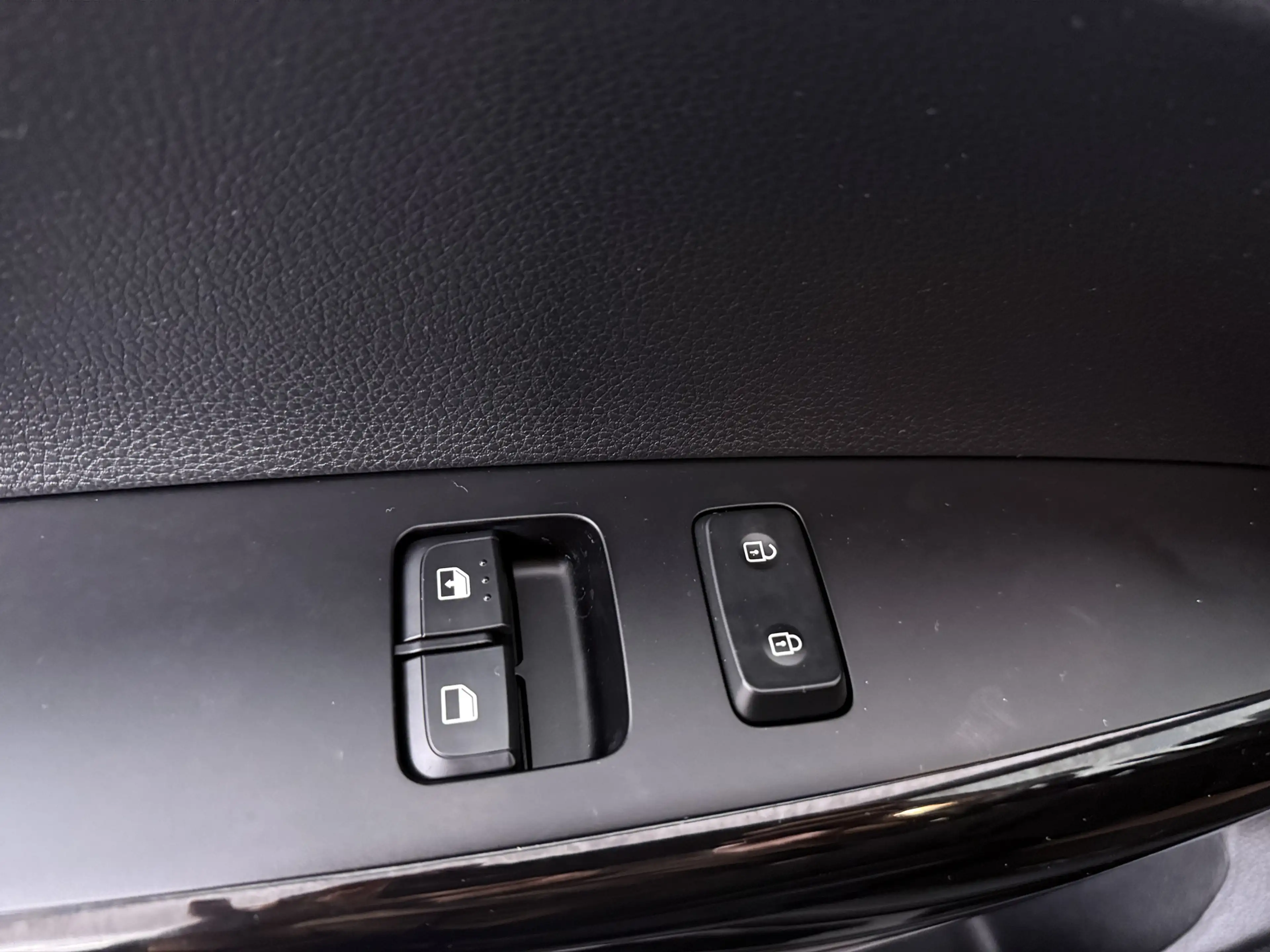 Kia Picanto 1.0 DPi ComfortLine — photo 4