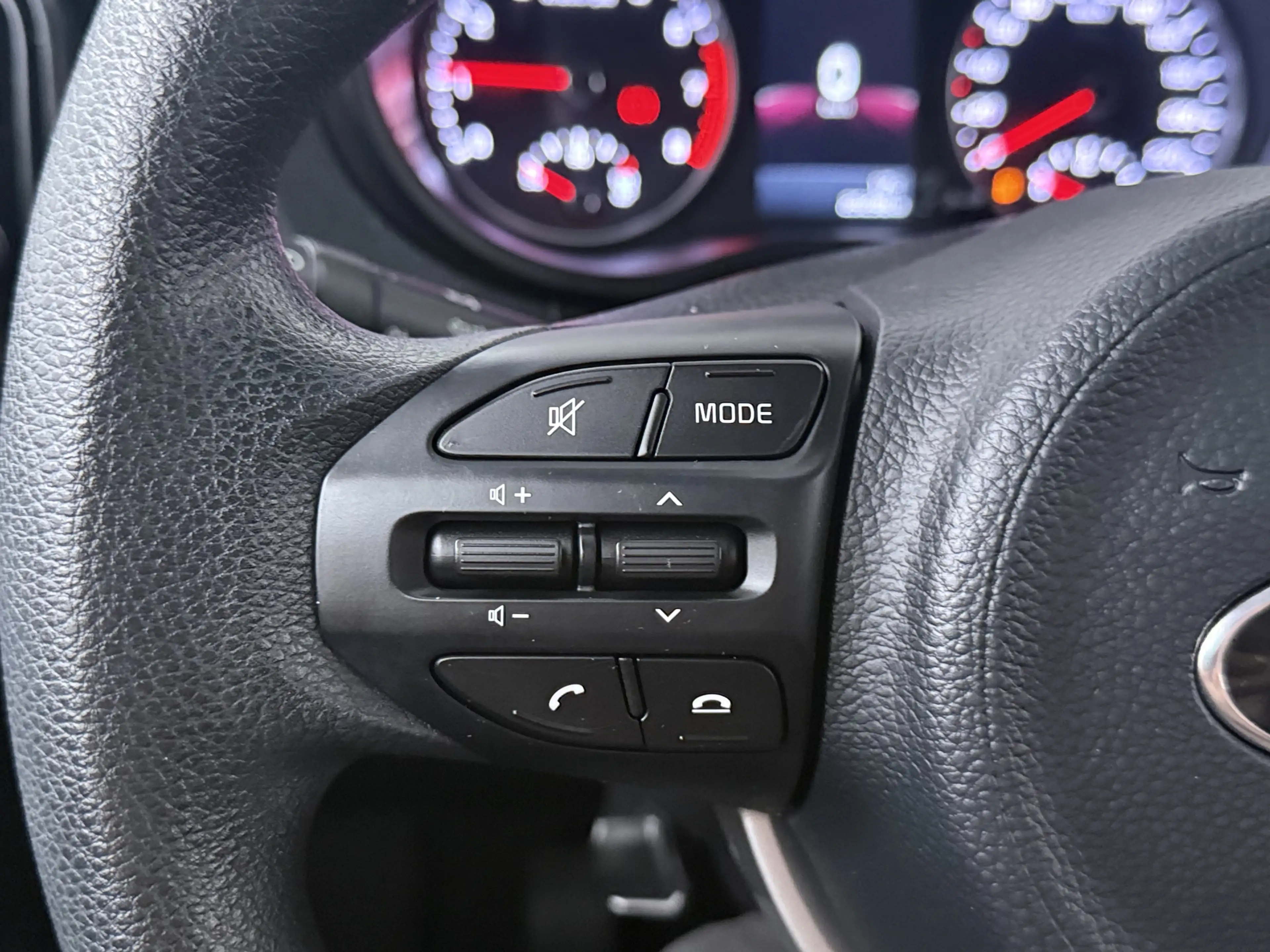 Kia Picanto 1.0 DPi ComfortLine — photo 9