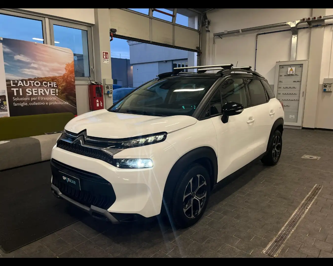Citroen C3 Aircross 1.5 BlueHDi Shine Bianco - 1