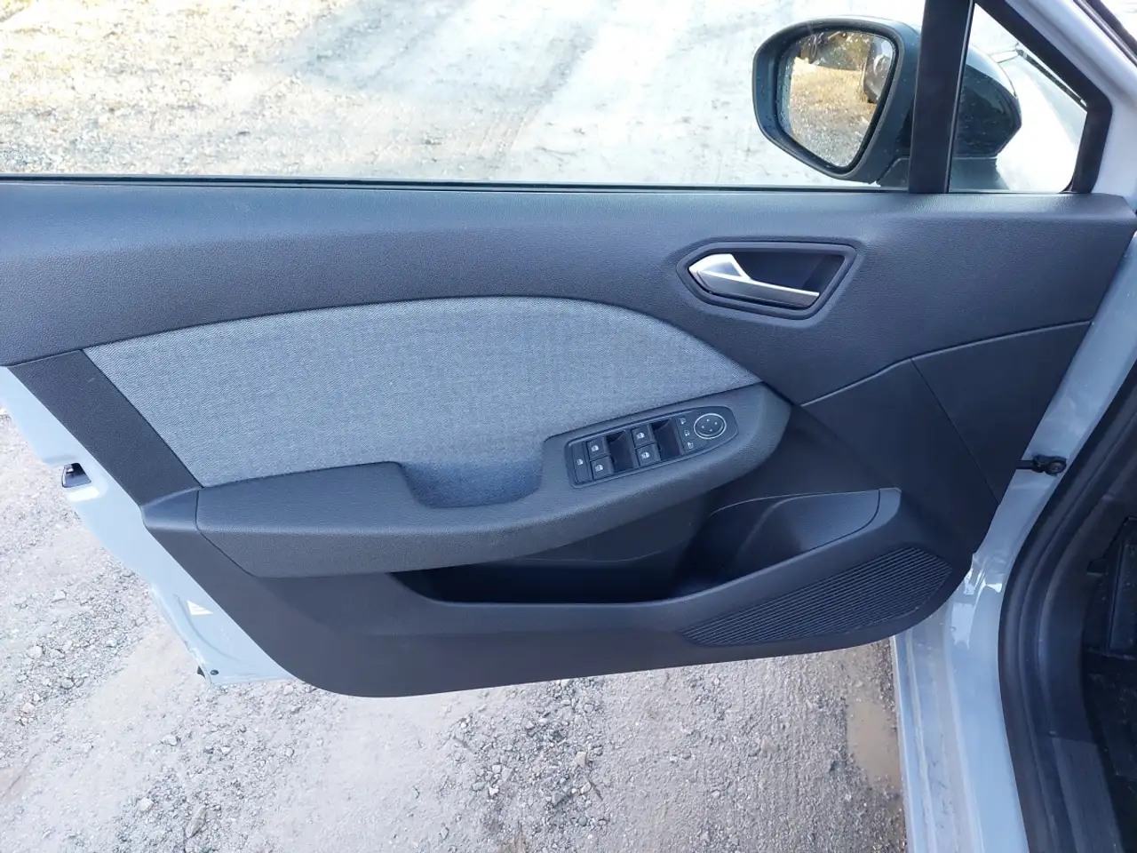 Renault Clio Techno TCe 90 17