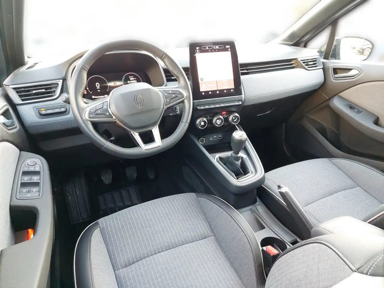 Renault Clio Techno TCe 90 4