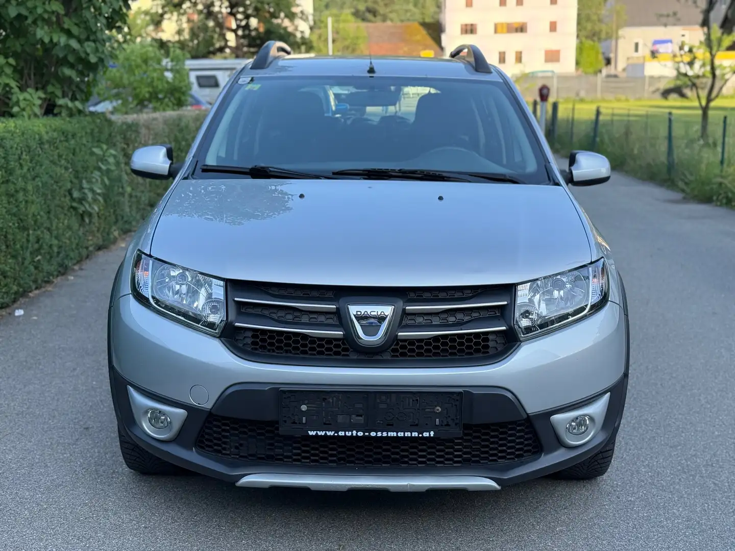 Dacia Sandero Sandero Stepway dCi 90 Silber - 2