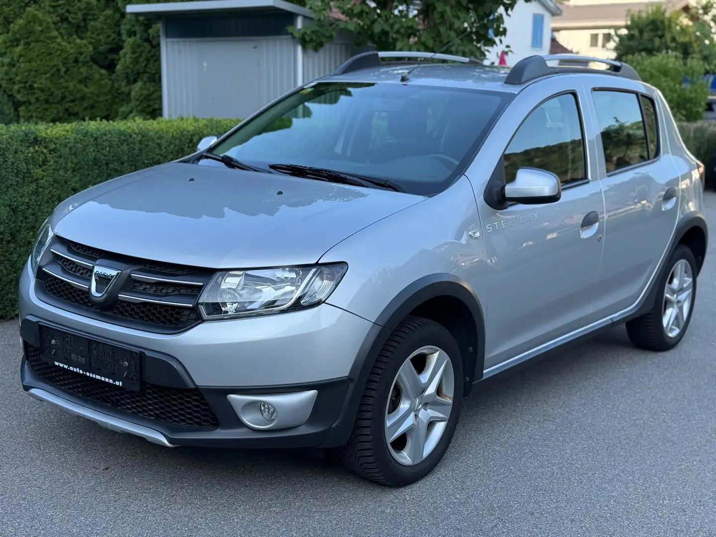 Dacia Sandero Sandero Stepway dCi 90 Silber - 1