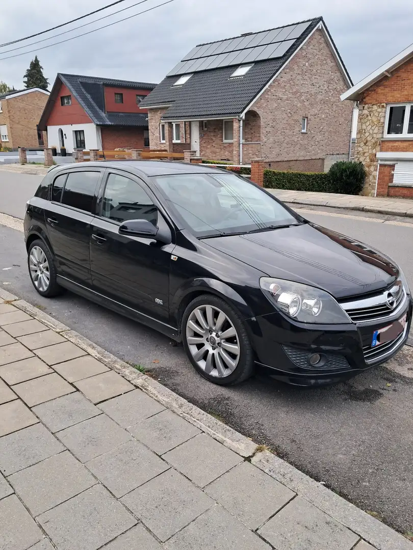 Opel Astra GTC 1.6i Sport - 1