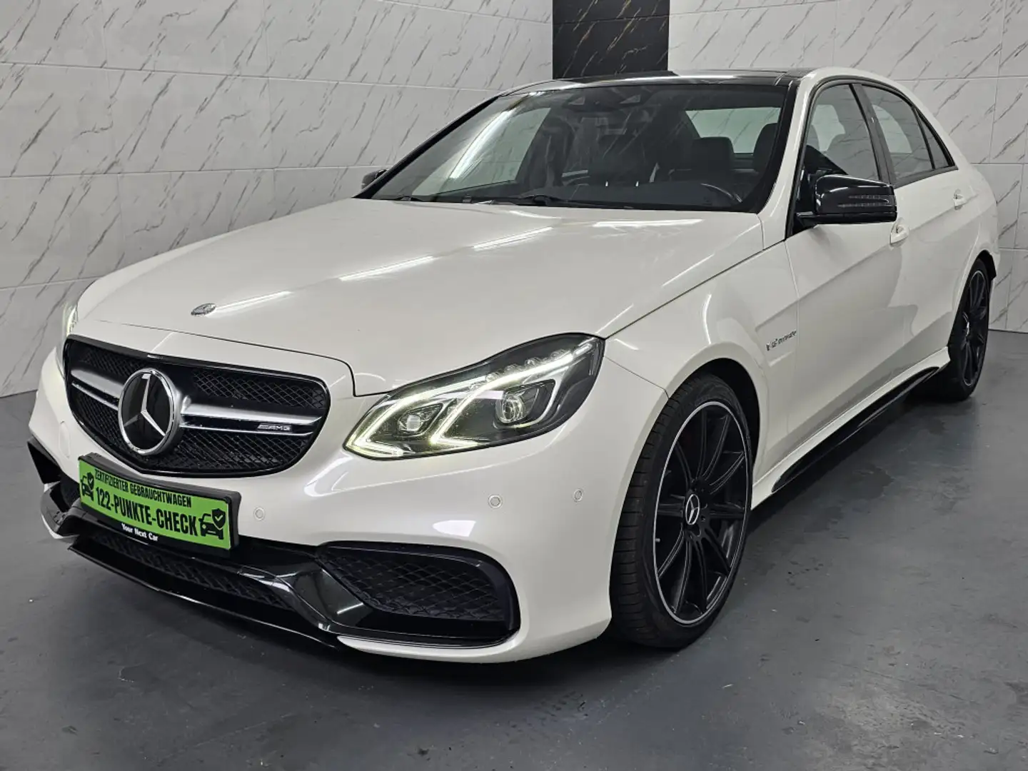 Mercedes-Benz E 63 AMG S 4Matic+ACC+Pano+Memory+LED+H&K+Navi Bianco - 1