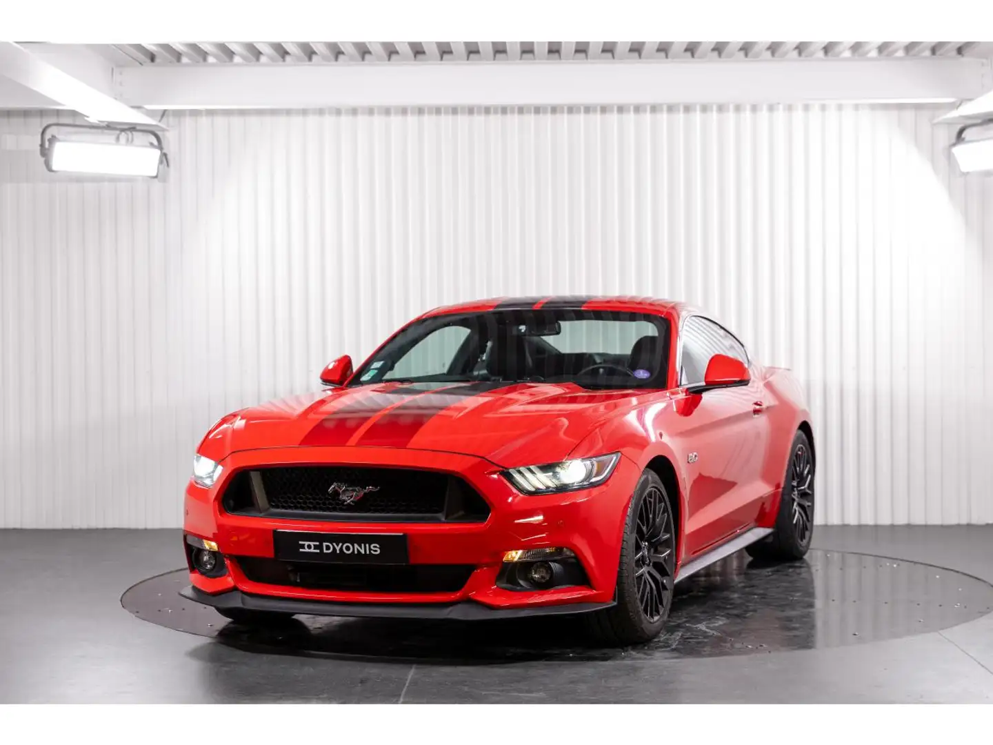 Ford Mustang GT 5.0 V8 421 BVM6 Rot - 1