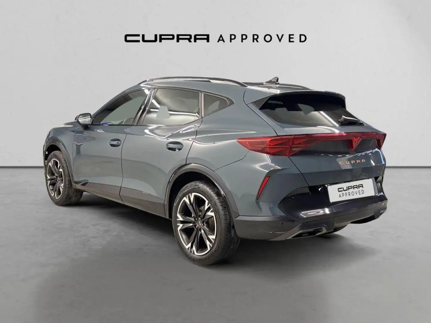 CUPRA Formentor 1.5 eTSI 150 DSG Bleu - 2