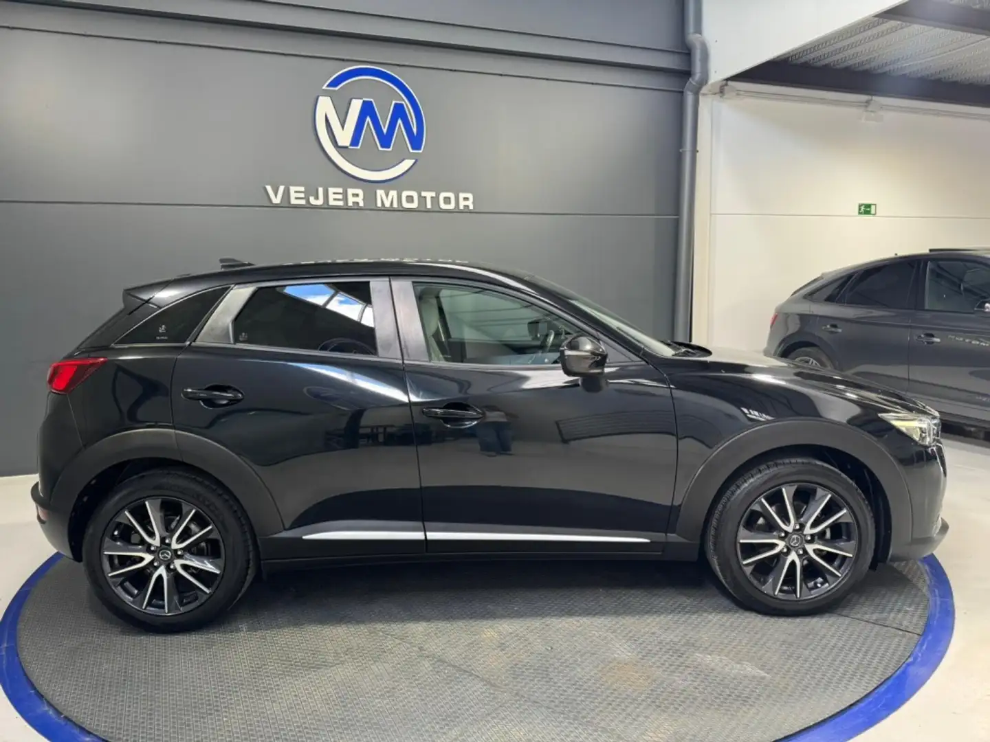 Mazda CX-3 1.5D Style+ Navegador 2WD Negro - 2