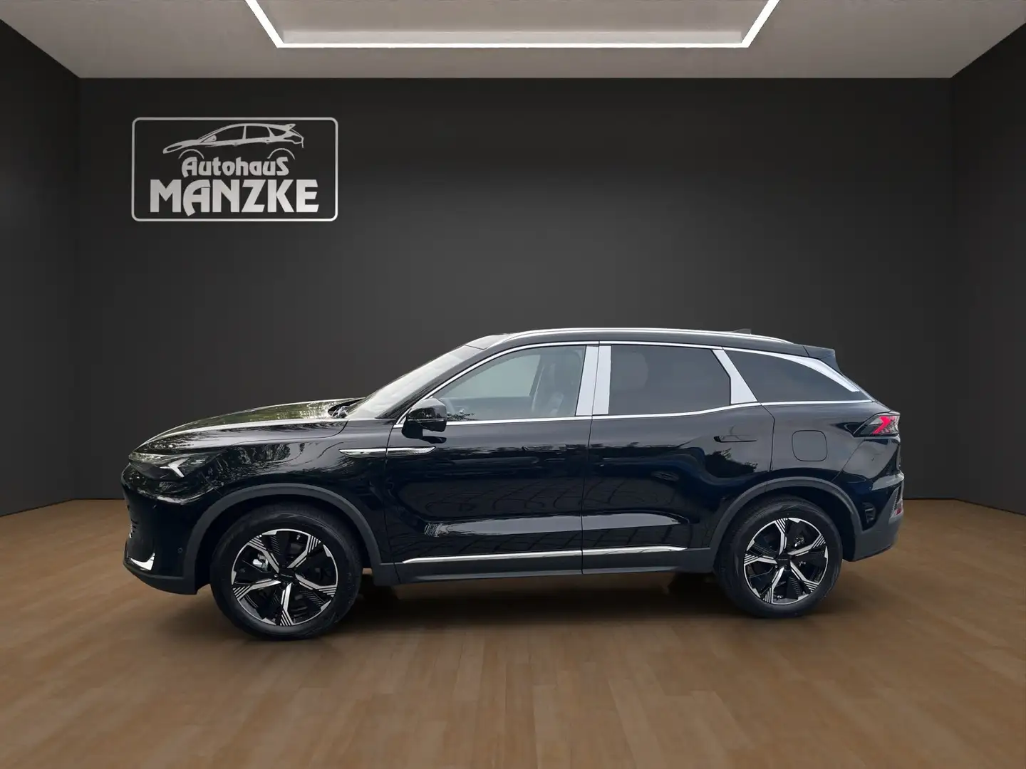 BAIC Beijing X75 X75 / 1.5GDI / DSG / 19Zoll Nero - 2