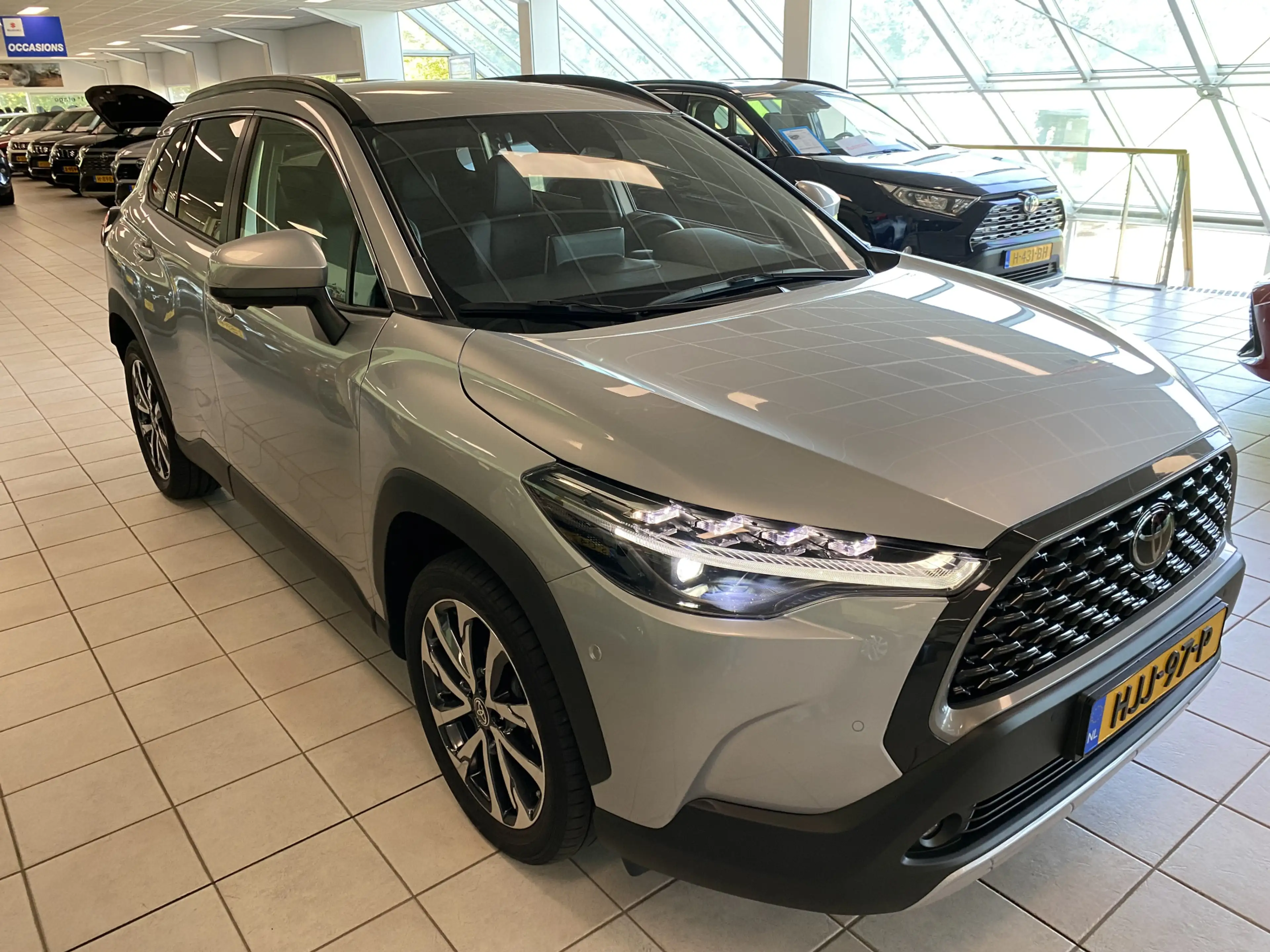 Toyota Corolla Cross Hybrid 200 Executive | Leder | Navigatie | Dodehoe — photo 13
