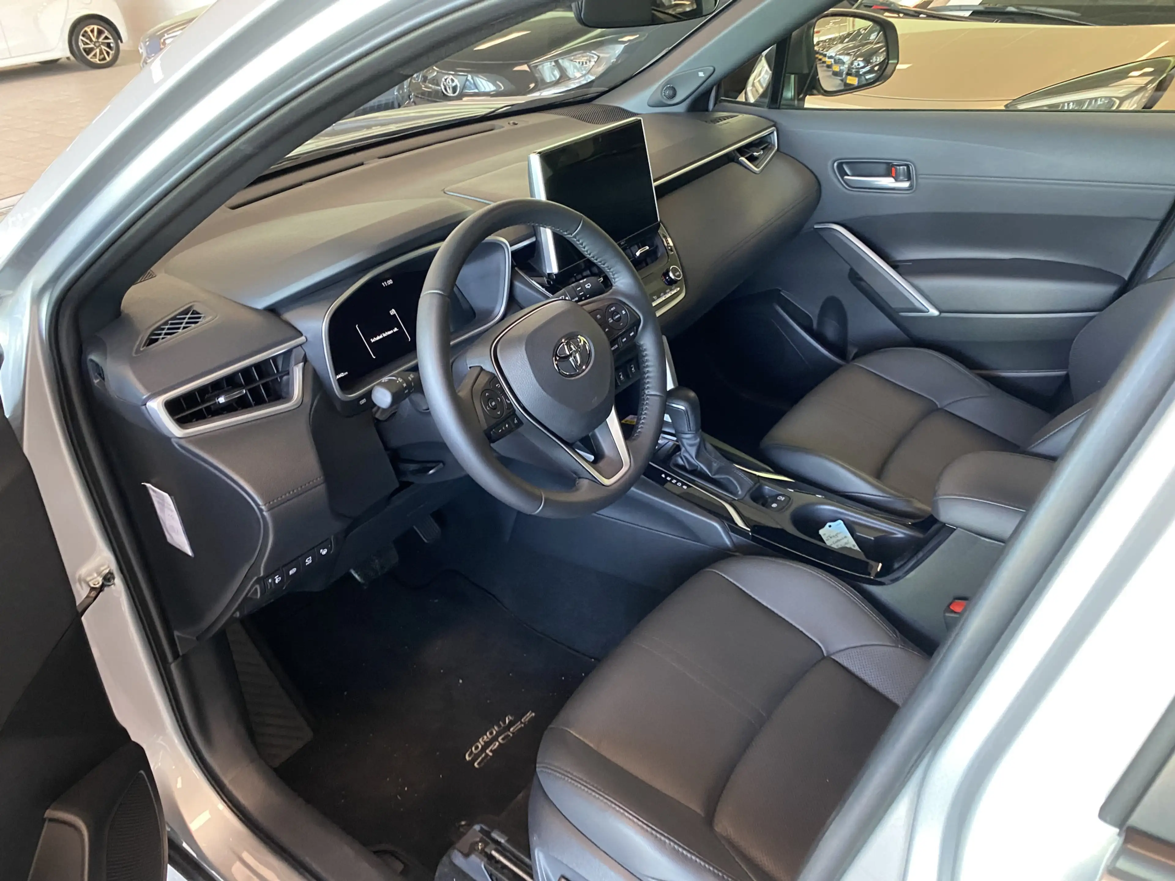 Toyota Corolla Cross Hybrid 200 Executive | Leder | Navigatie | Dodehoe — photo 4