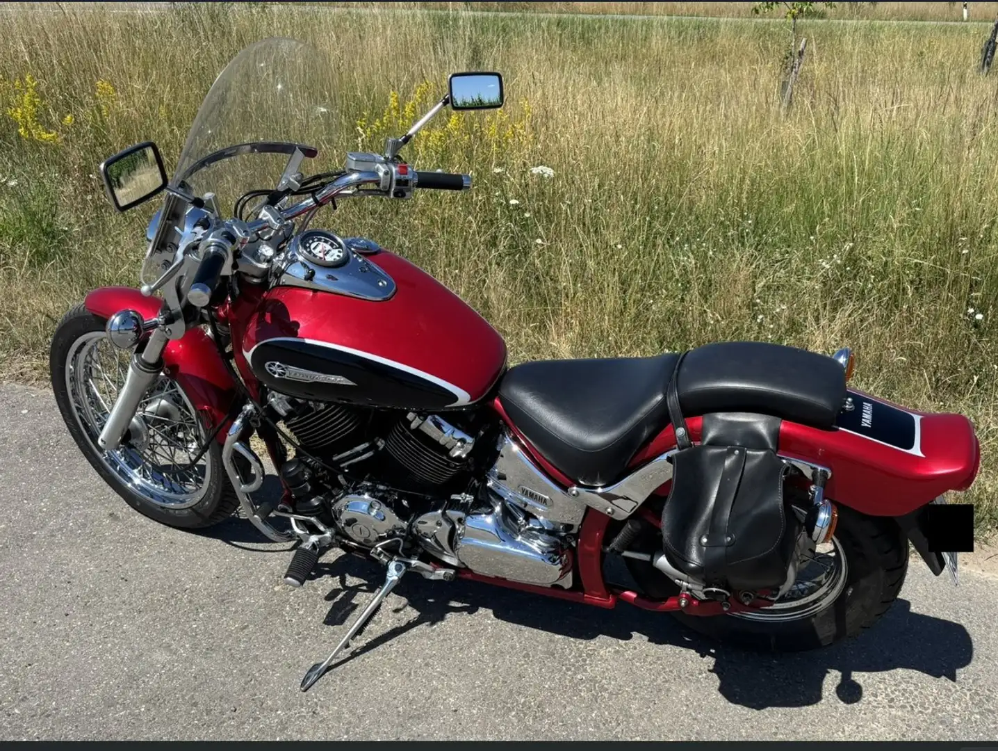Yamaha XVS 650 Drag Star Rouge - 1