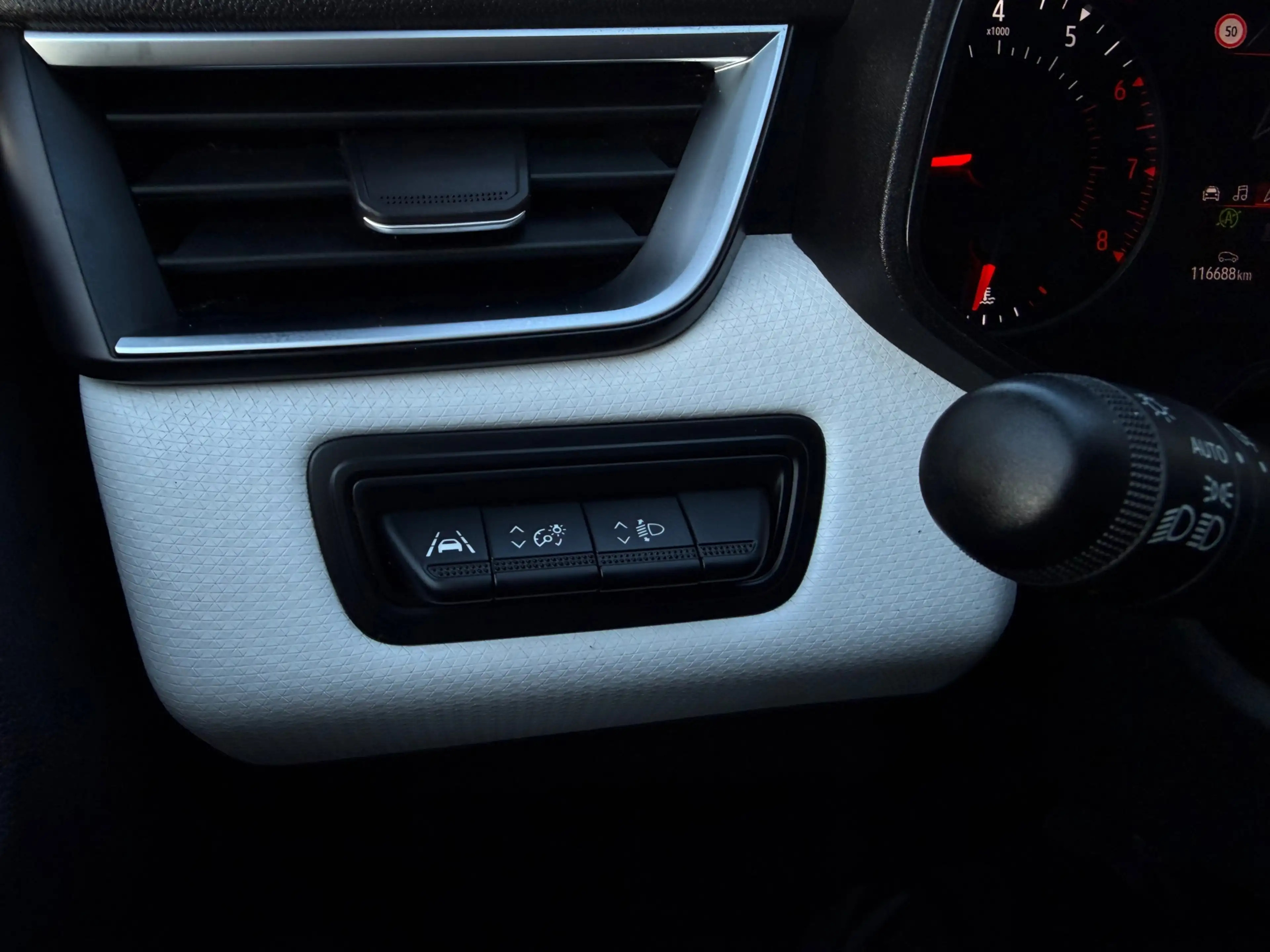 Renault Clio 1.0 TCe 90 Evolution*CAMERA*NAVI*CARPLAYE*CRUISE*V — photo 20