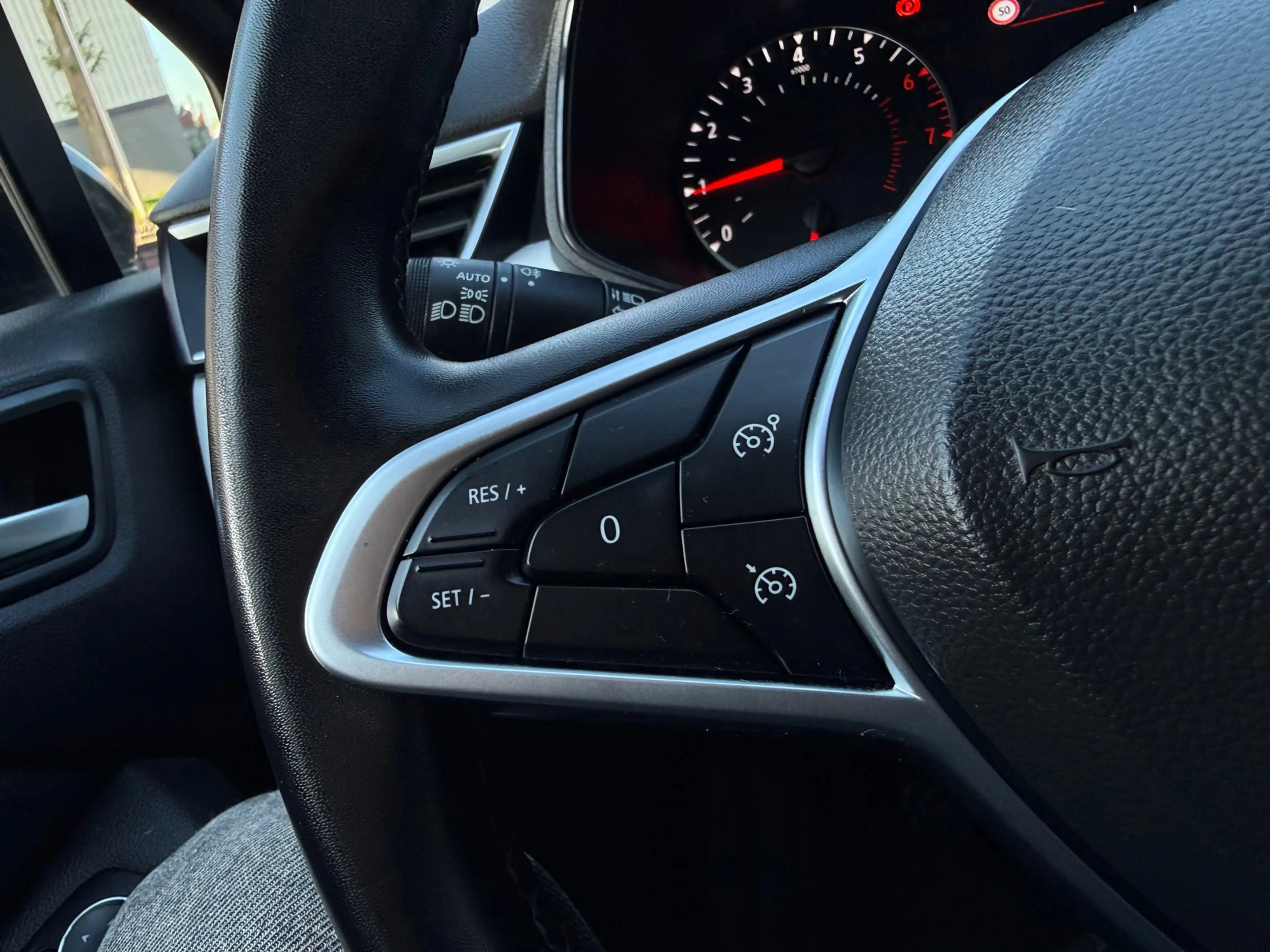 Renault Clio 1.0 TCe 90 Evolution*CAMERA*NAVI*CARPLAYE*CRUISE*V — photo 13