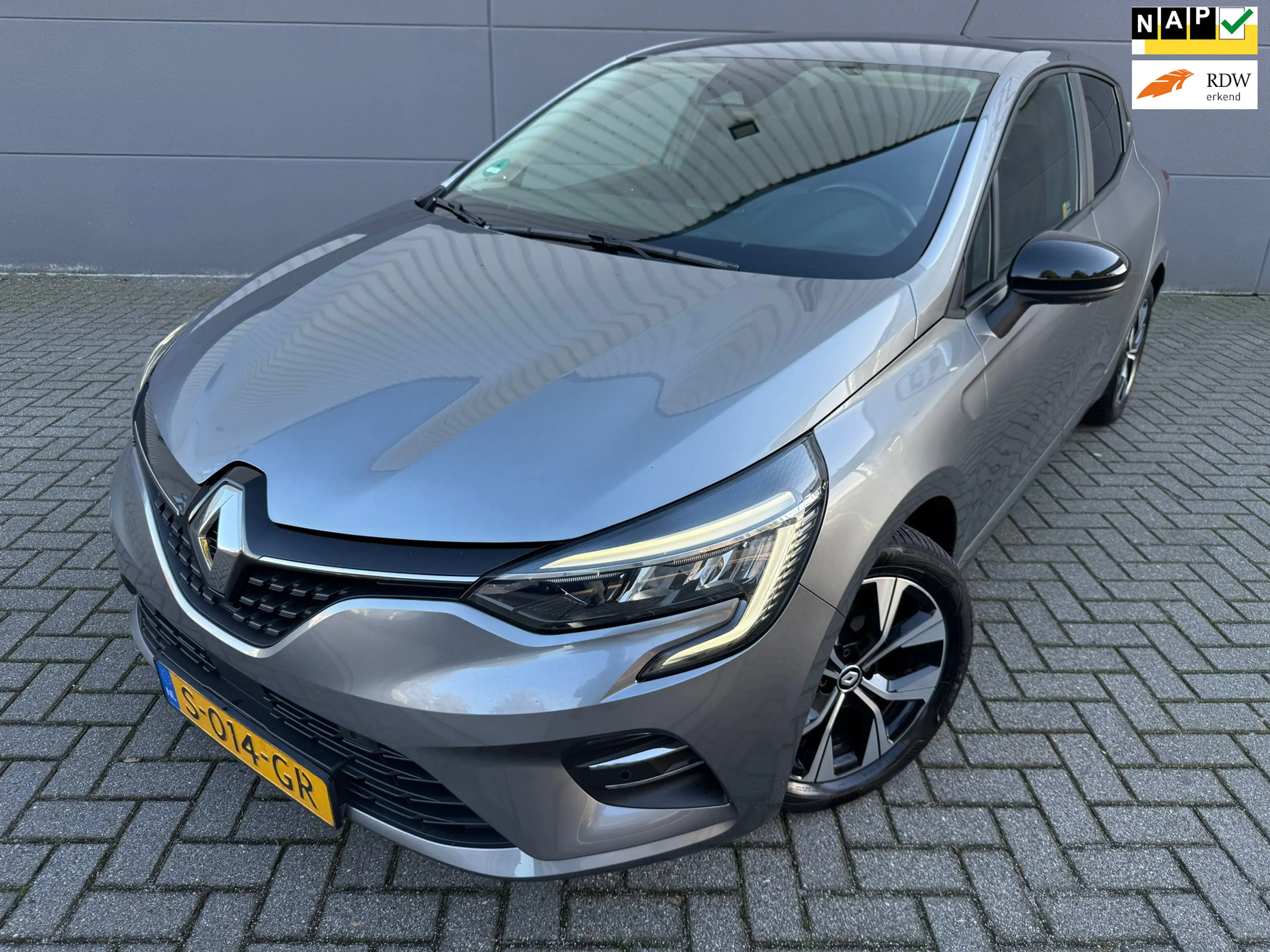 Renault Clio 1.0 TCe 90 Evolution*CAMERA*NAVI*CARPLAYE*CRUISE*V
