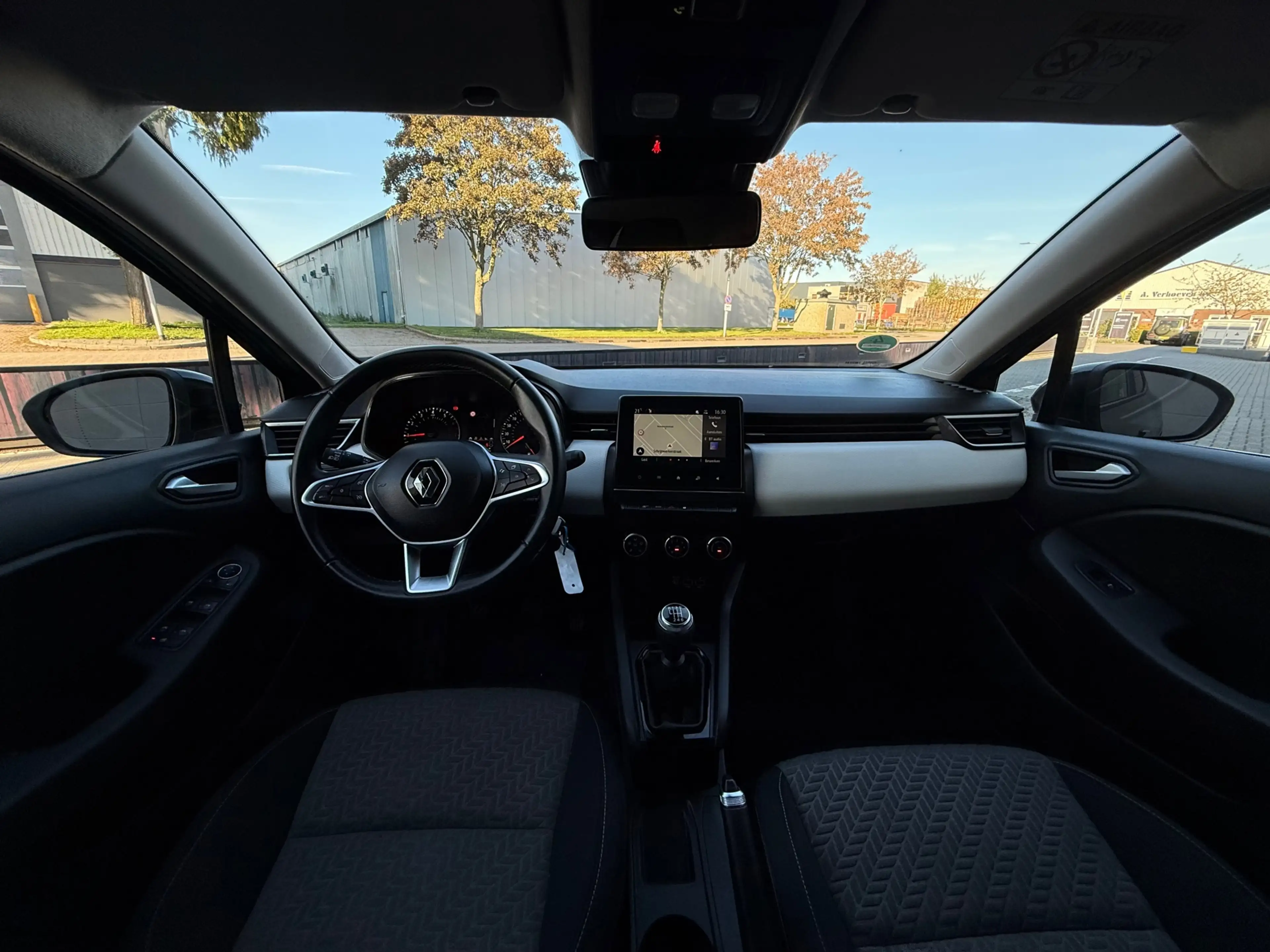 Renault Clio 1.0 TCe 90 Evolution*CAMERA*NAVI*CARPLAYE*CRUISE*V — photo 24
