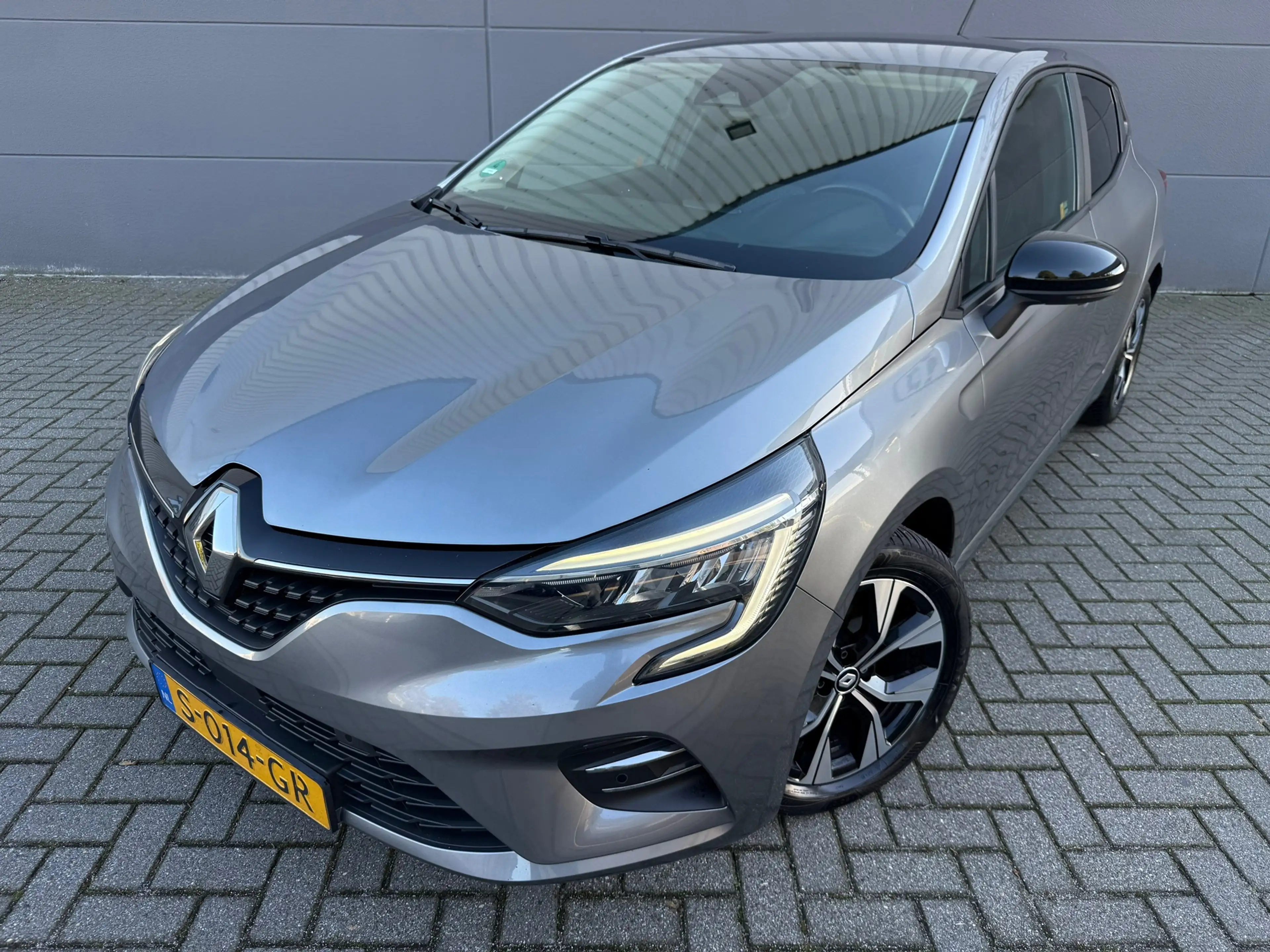 Renault Clio 1.0 TCe 90 Evolution*CAMERA*NAVI*CARPLAYE*CRUISE*V — photo 26